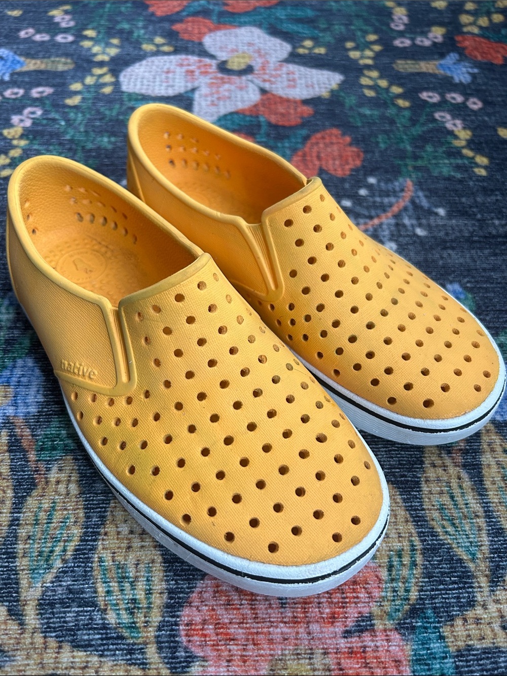 Native Kids Yellow Sneakers, Size 2
